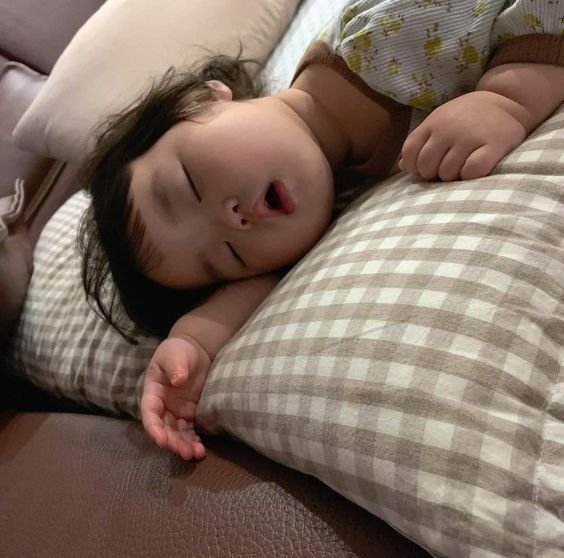 Emergency Reset Tactics: Sleep Off the Stress vs Structured To-Do Lists