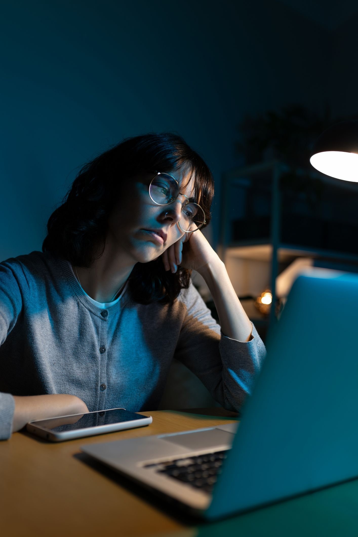 62% College Students Admit Overtime Is Their Secret Escape — Here's The Real Reason