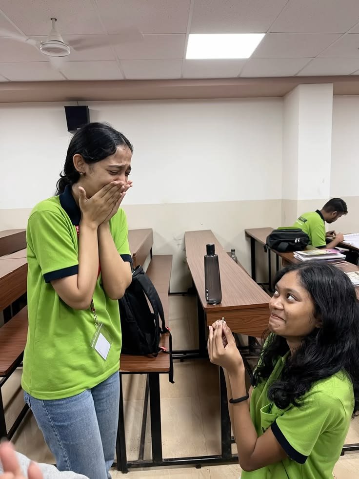 Dost Ki Confidence Ya Unki Sorted Life: Where Do You Secretly Feel Most Behind?